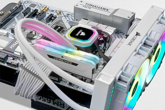 Corsair Vengeance RGB Pro SL 16GB DDR4 RAM cu 2 module (2x8GB) și