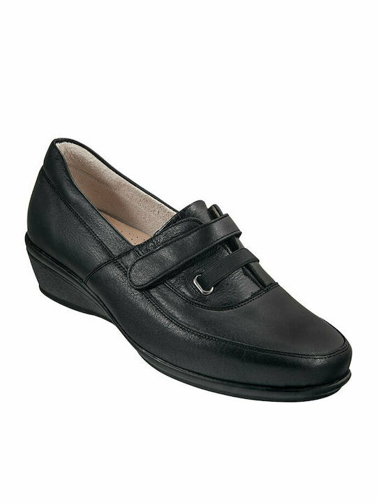 Safe Step 710 Leather Women's Moccasins in Black Color