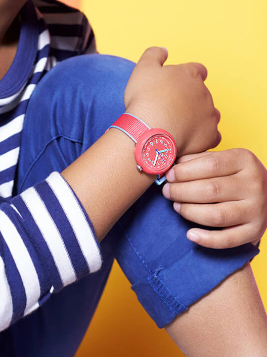 FlikFlak Kids Analog Watch Color Blast with Fabric Strap Red