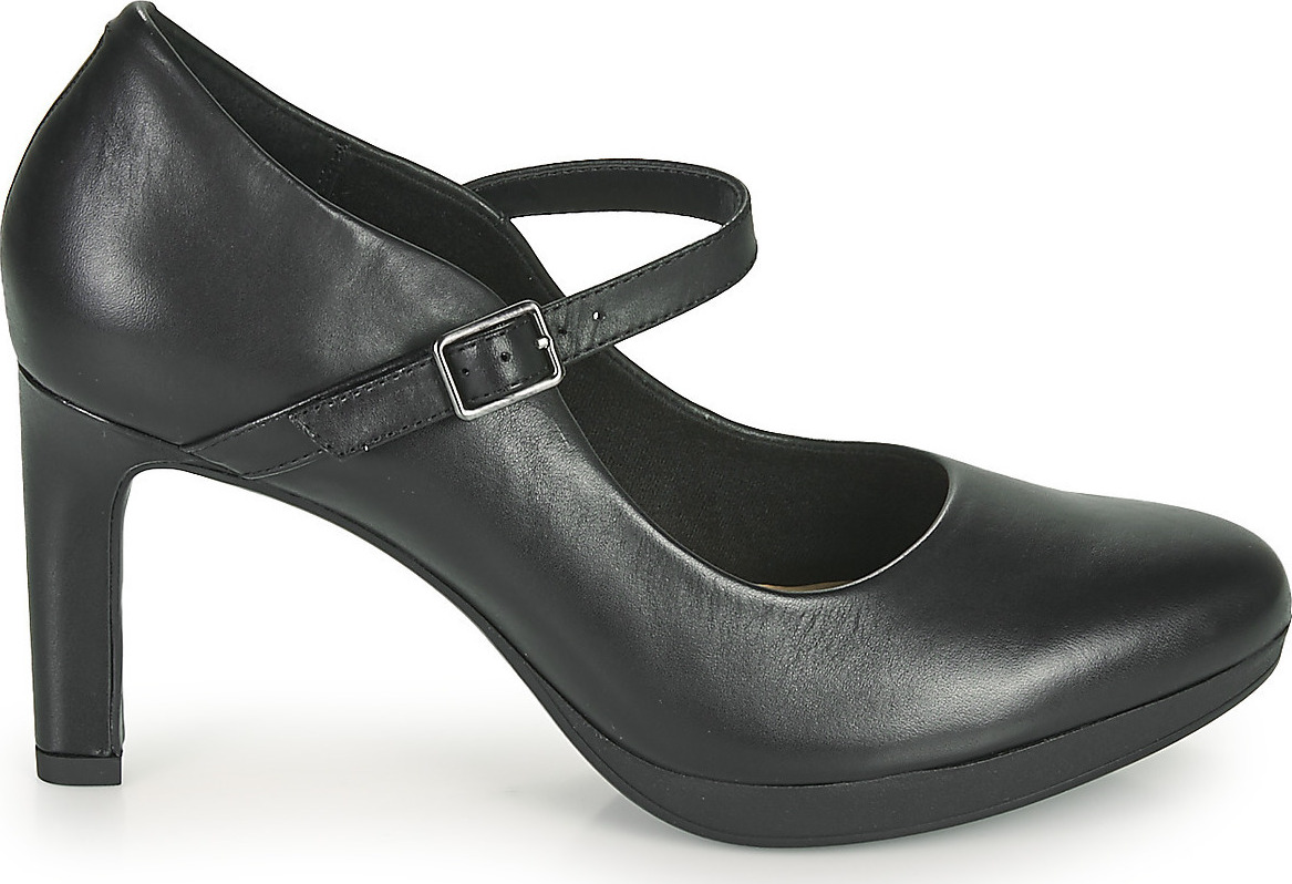 clarks women's ambyr shine pump