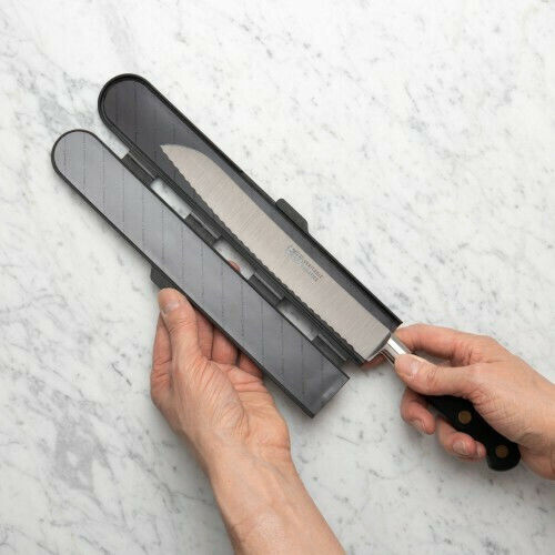 Bisbell Magnetic Knife Blade Guard Plastic