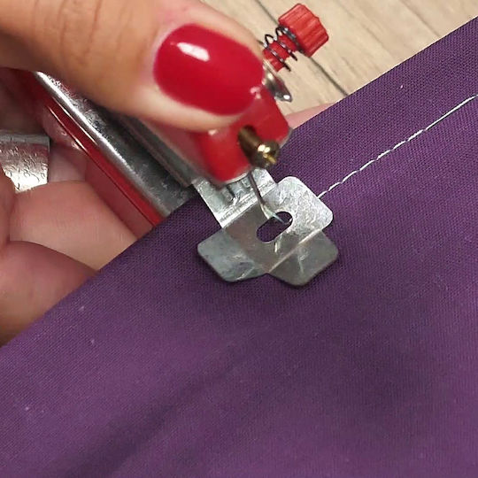 Genius Ideas Ραπτομηχανή Χειρός Κόκκινη