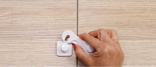 Dreambaby Cabinet & Drawer Lock with Sticker made of Plastic in White Color 1pcs