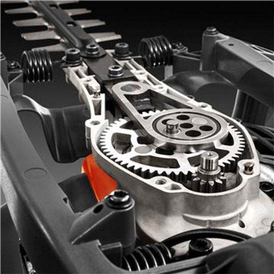 Husqvarna 322HD60 с Дължина на Острието 60см