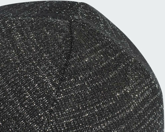 Beanie Beanie Knitted in Black color