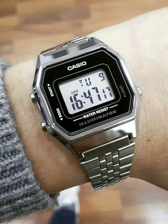 Casio Illuminator Uhr mit Batteriewerk