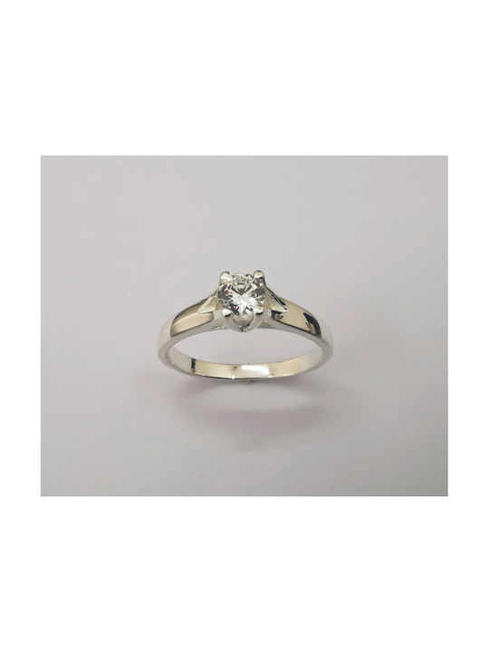 Silver solitaire ring with white cubic zirconia