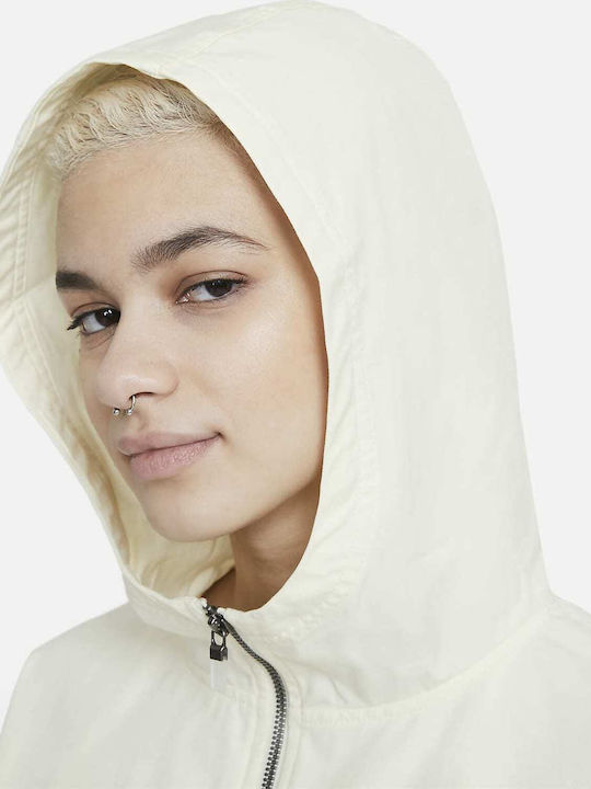 Sportswear Women's Short Sports Jacket for Spring or Autumn with Hood Beige