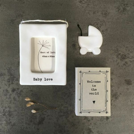 Synchronia Memory Box Welcome to the world
