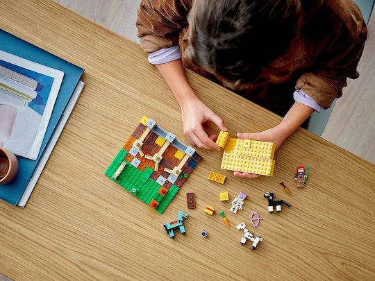 LEGO Minecraft Das Pferdestall Für 8+ Jahre 241 Stück