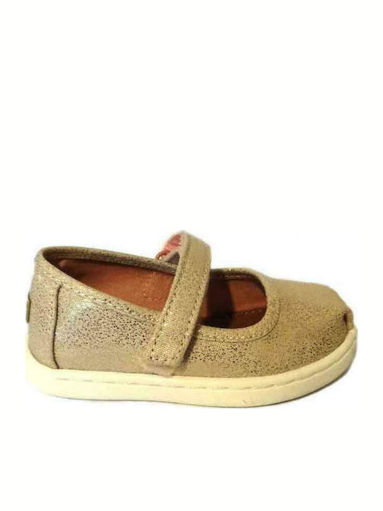 Toms