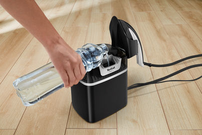 Tefal IXEO+ Kleiderdampfer Boden 2980W mit Behälter 1lt Schwarz