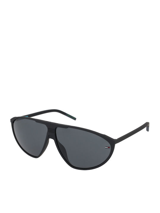Tommy Hilfiger Sonnenbrillen mit Schwarz Rahmen und Schwarz Linse TJ0027/S 003