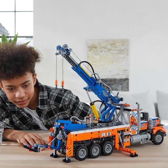 LEGO Technic Тежък Пътно-Спасителен Камион за 11+ Години