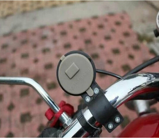 Waterproof Motorcycle Charger with Port: 1xUSB
