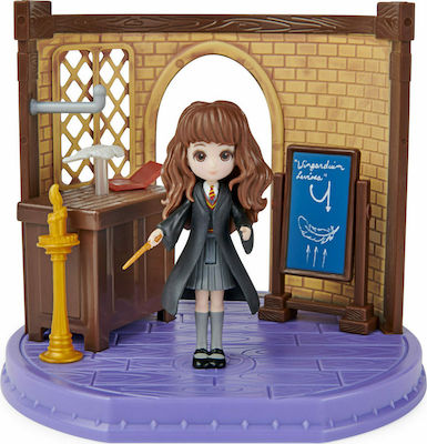 Spin Master Παιχνίδι Μινιατούρα Σετ Wizarding World Magical Minis Charms Classroom για 5+ Ετών