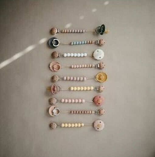 Mushie Pacifier Clip Halo with Wooden Gray Beads