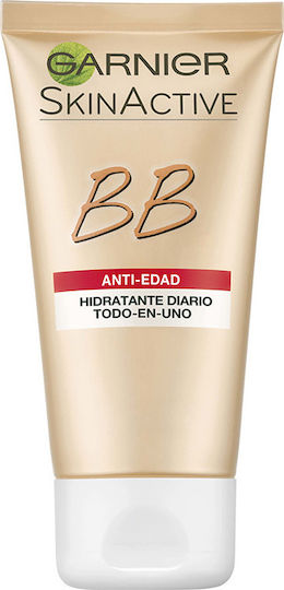 Garnier Creme de Fata Skin Naturals Miracle Skin Perfector BB 24-oară cu SPF15 pentru Hidratare, Anti-îmbătrânire și Imperfecțiuni 50ml