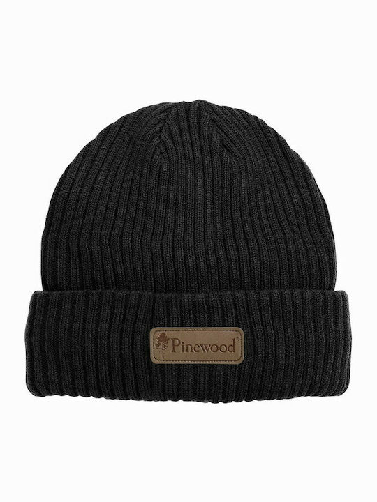 Beanie Beanie with Rib Knit in Black color