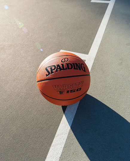 Spalding TF-150 Varsity Basket Ball Outdoor