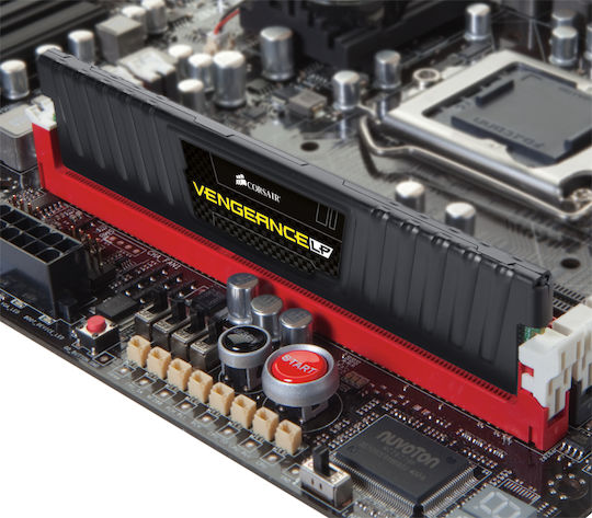 Corsair 8GB DDR3 RAM με Ταχύτητα 1600 για Desktop