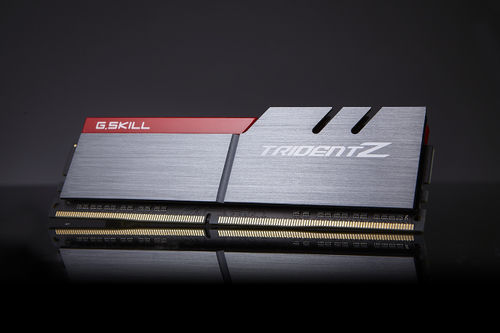 G.Skill Trident Z 16GB DDR4 RAM cu 2 module (2x8GB) și Viteză 3600 pentru Desktop