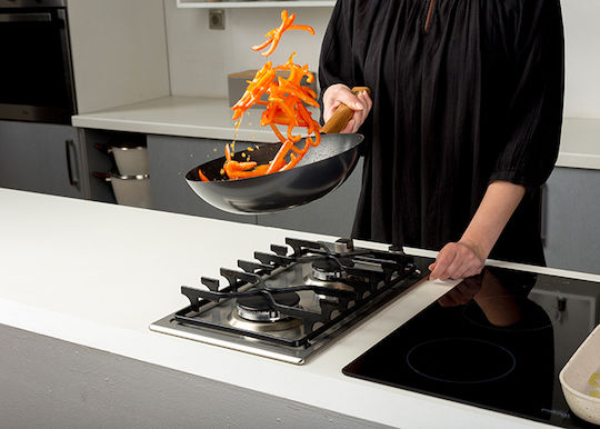Nava Cantonese Wok aus Edelstahl mit Antihaftbeschichtung 28cm