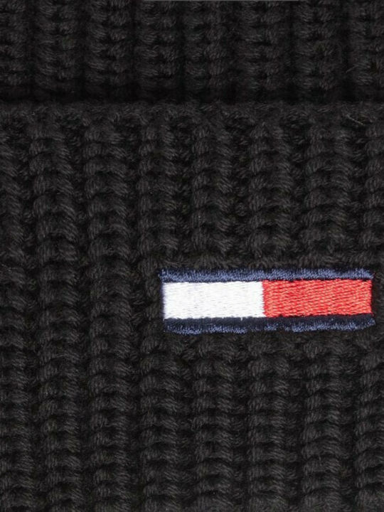 Beanie Beanie with Rib Knit in Black color