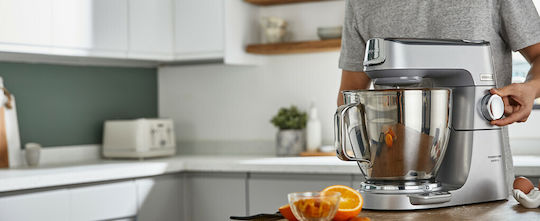 Kenwood Titanium Chef Baker Stand Mixer 1200W with Stainless Mixing Bowl 5lt