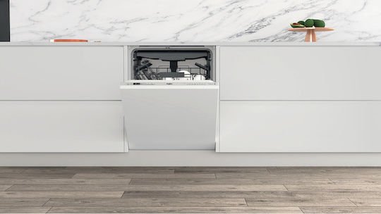 Whirlpool Fully Integrated Dishwasher for 14 Place Settings W59.8xH82cm