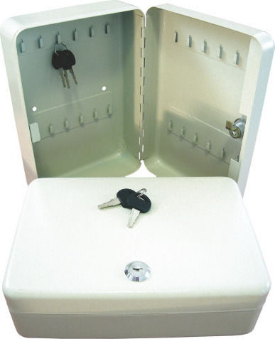 Стенна Кутия За Ключове Метална TS0050 45 Места Със Заключване 24x8x30cm