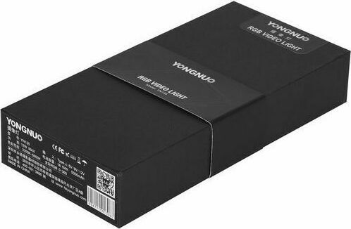 Yongnuo YN135RGB Lumină LED 5500K cu Luminozitate 1180lm