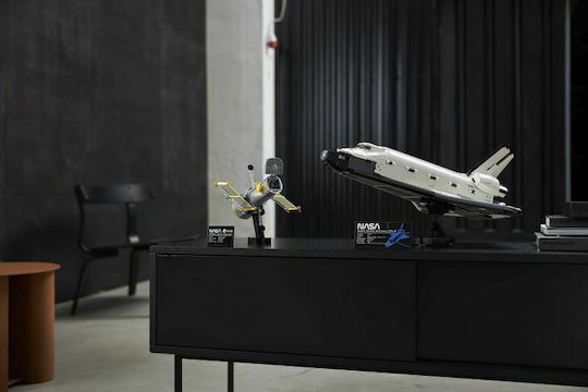 LEGO Creator NASA Space Shuttle Discovery για 18+ Ετών