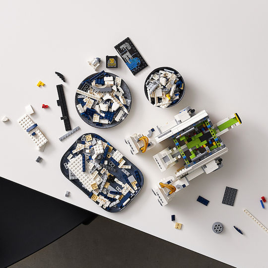 LEGO Star Wars R2-D2 For 18+ Years 2315 Pieces