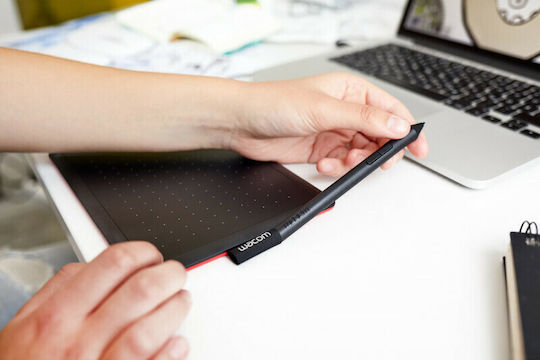 Wacom One Medium Stilou digital fără ecran Negru / Roșu