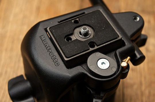 Manfrotto Micro Fluid Two-Way Video Head Tilt Head - Video