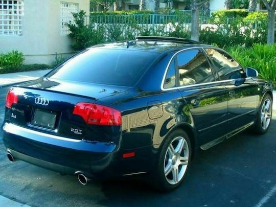 Спойлер на багажника от пластмаса Audi Заден спойлер за капака на Audi A5 2007+