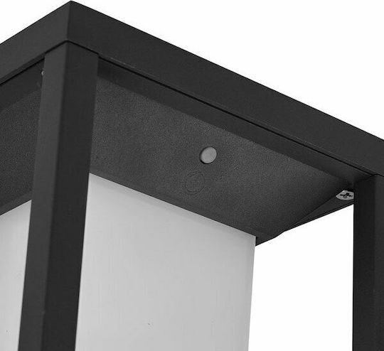 V-TAC Wall Mounted Solar Light Traffic light 2W 220lm Warm White 3000K with Motion Sensor and Photocell IP65 14cmx14cmx29cmcm