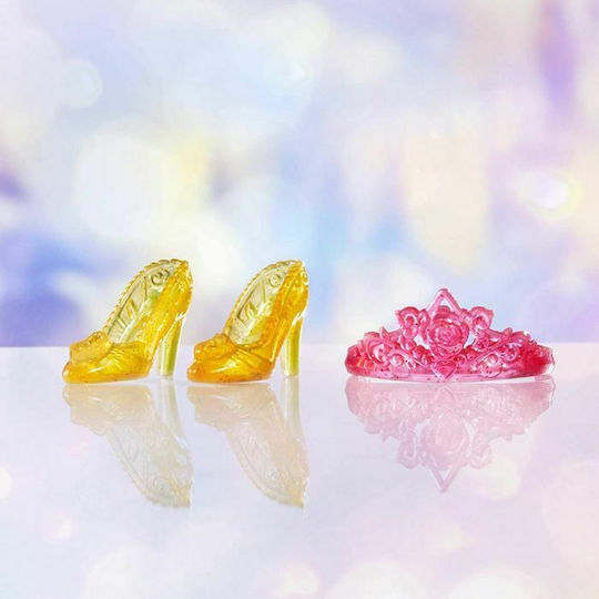 Hasbro Royal Shimmer Κούκλα για 3+ Ετών (Διάφορα Σχέδια) 1τμχ