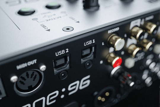 Allen & Heath XONE:96 Analoger Mischpult 6.0 Kanäle / 2 XLR-Eingänge