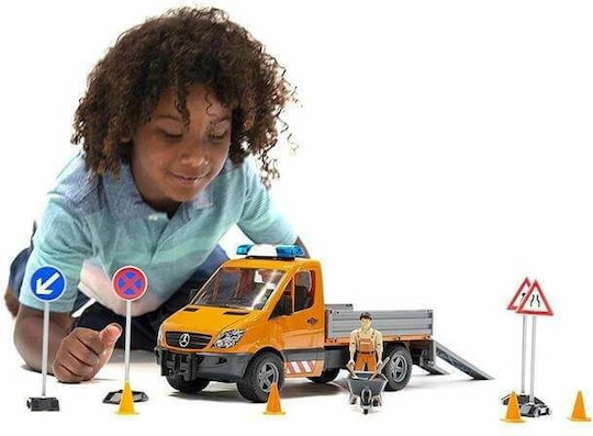 Bruder Камион Mercedes Benz Sprinter Фургон Мащаб 1:16 за 3+ Години