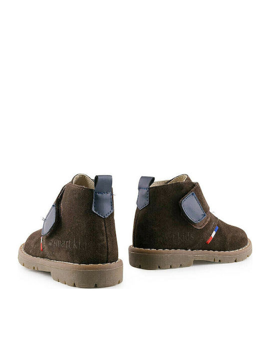 21-086 Lederne Kinderstiefeletten mit Klettverschluss Braun