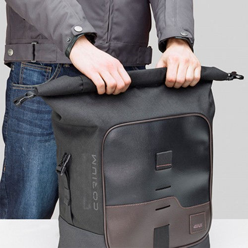 Givi Motorcycle Hard Side Case 16lt in Black Colour