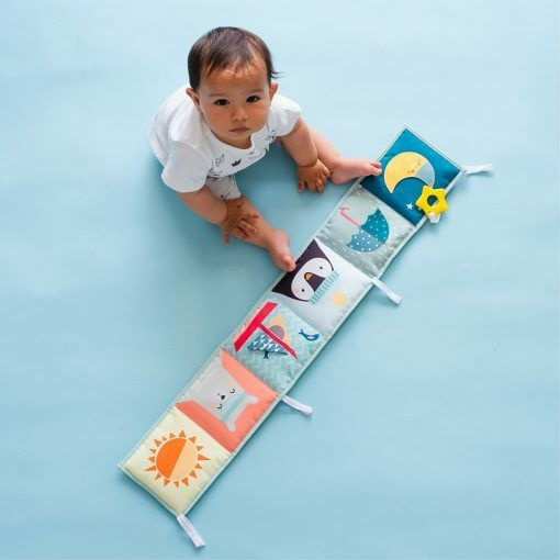 Taf Toys Βιβλίο Δραστηριοτήτων North Pole Activity Book από Ύφασμα με Μουσική για Νεογέννητα