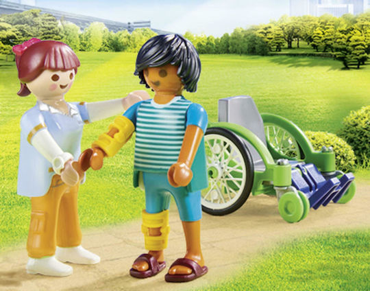 Playmobil Живот в града Patient in Wheelchair за 4+ години години