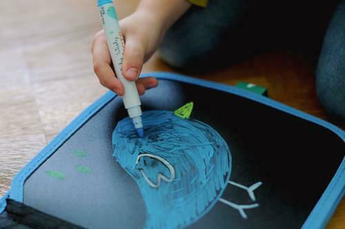Jaq Jaq Bird Painting Chalkboard Book With Chalks Friends Hot Air Balloons for Children 3+ years Years