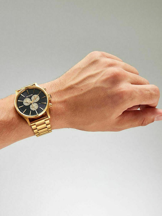 Nixon Ανδρικό Ρολόι 42mm Χρονογράφος Μπαταρίας με Χρυσό Μεταλλικό Μπρασελέ
