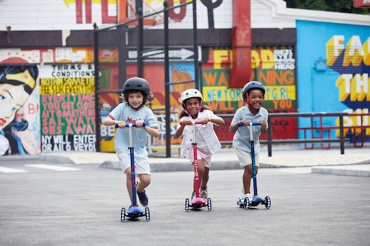 Micro Kids Scooter Maxi Deluxe Led 3-Wheel for 5+ Years Blue