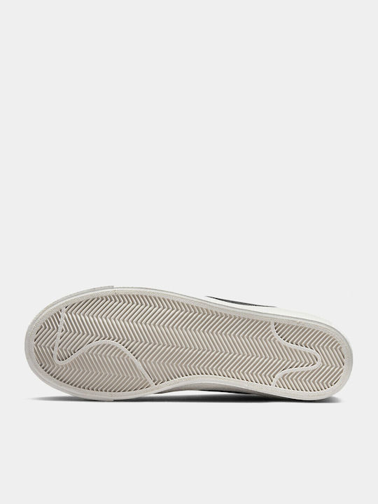 Blazer Low '77 Jumbo Sneakers White / Black / Sail