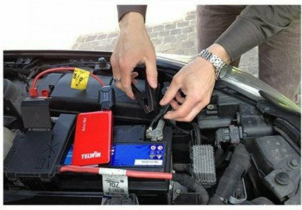 Telwin Drive Mini Portable Car Battery Jump Starter 6500mAh with Power Bank / Φακό / USB 12V